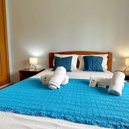 Shine With Pool By Homing Appartement *