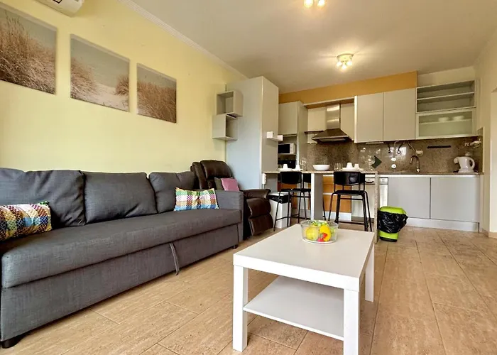 Apartment Shine With Pool By Homing Portimao